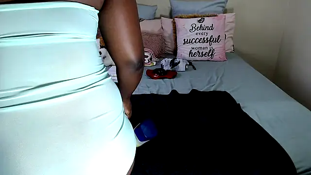 FitSelina66's Live XXX Chat