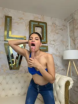 Hannabrown__'s Live XXX Chat