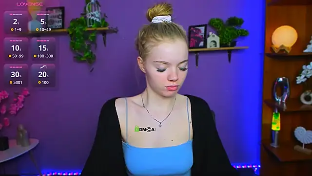 Chat XXX en directo de maddy_moah