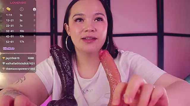 Chery_Lady22 লাইভ XXX চ্যাট