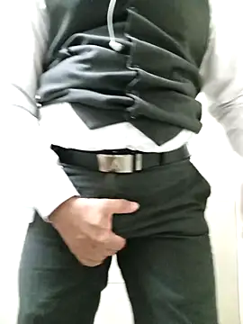 SADDLECOCK webcam show