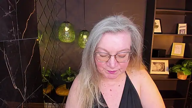 NataliMellowのライブXXXチャット