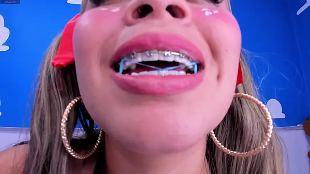 miss__evoletのライブXXXチャット