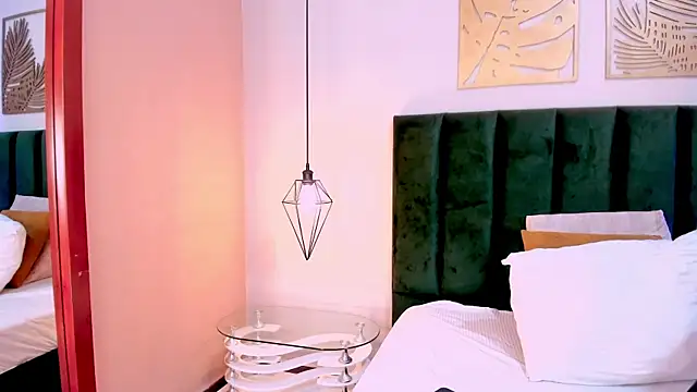 SeleneLujanのライブXXXチャット