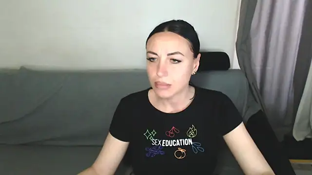 CloveLoveのライブXXXチャット