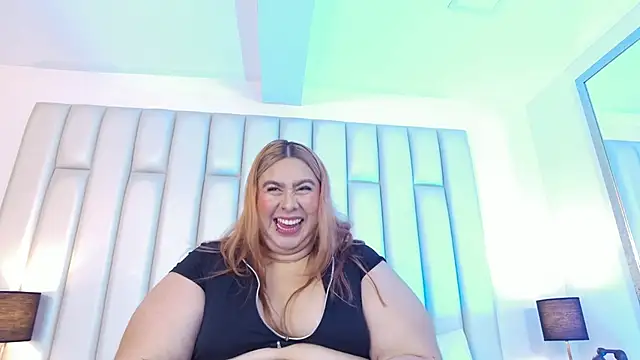 aandreaperezのライブXXXチャット