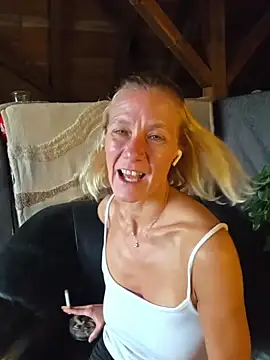 Chat XXX en directo de yola181