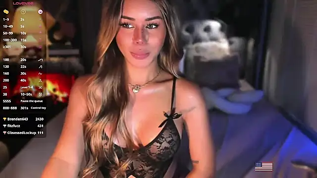 ZyraGoddes' Live XXX Chat