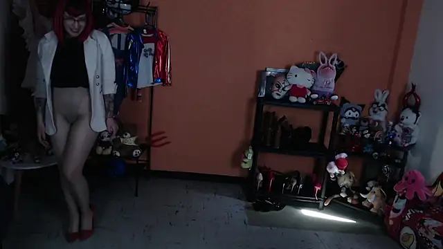 دردشة MissMiia2 الجنسية المباشرة