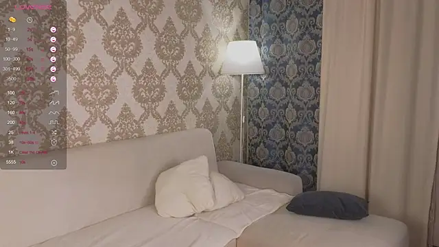 แชท XXX สดของ foxy_bloomm