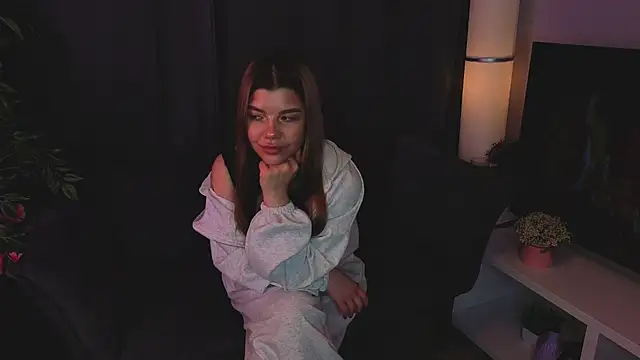 Chatroom XXX en direct de DelenaRines