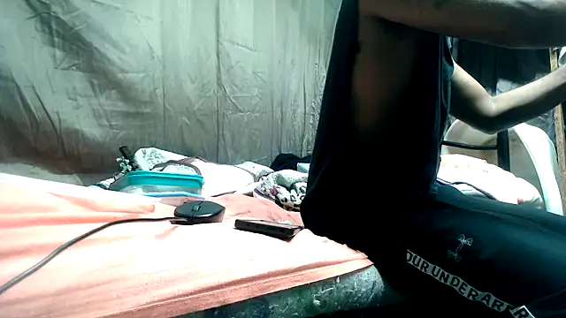 Camodick élő XXX-chatje