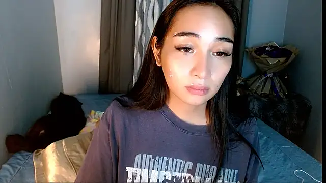 SweetLilly_18 Pertunjukan Webcam