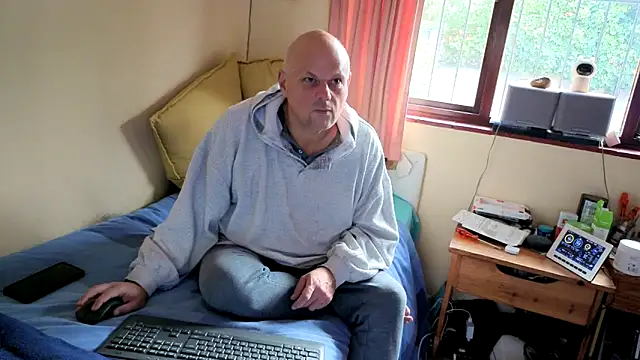 Pertunjukan Kamera Web DaddyCumBumZA