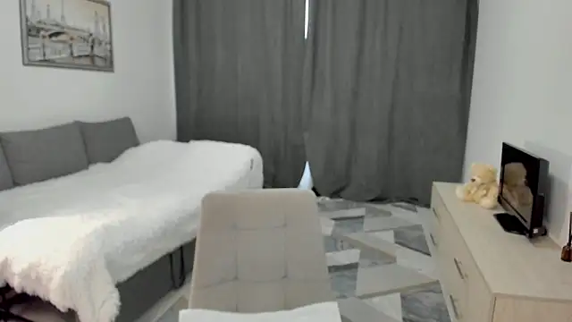 Cameron_shyのライブXXXチャット