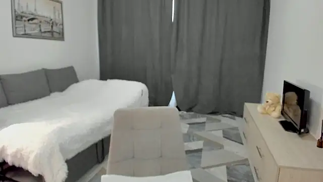 Cameron_shy Show Webcam