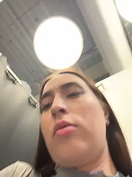 Holly_Play Show Webcam