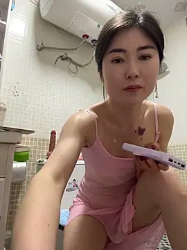 Cherry--- – Live XXX-chat