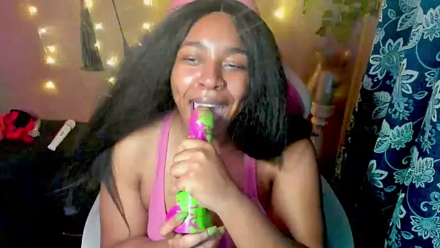 Goddess_MercedesRedd – Live XXX-chat