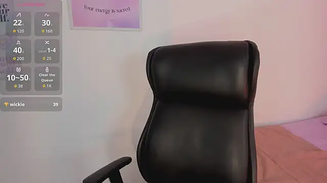 LanaJones_ Adlı Modelin Canlı XXX Sohbeti