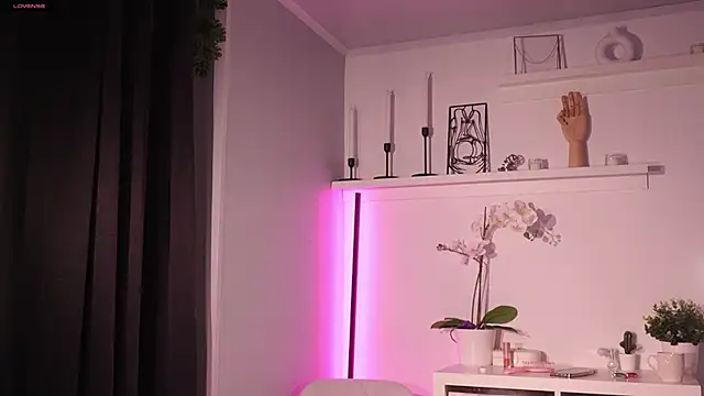 sweettener_ Show in webcam