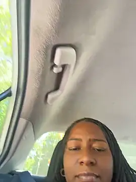 CoCoGoddess_: онлайн-секс-чат