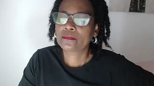 dana-black Show Webcam