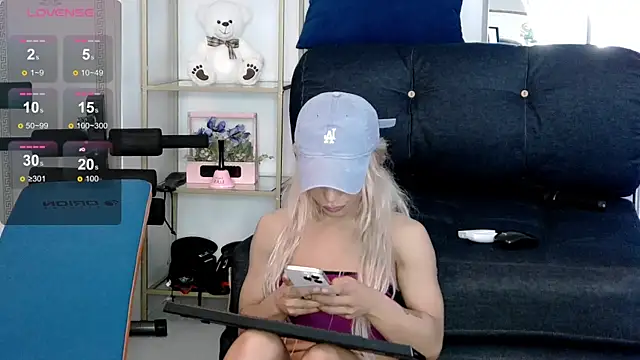 SarahRaynexのライブXXXチャット