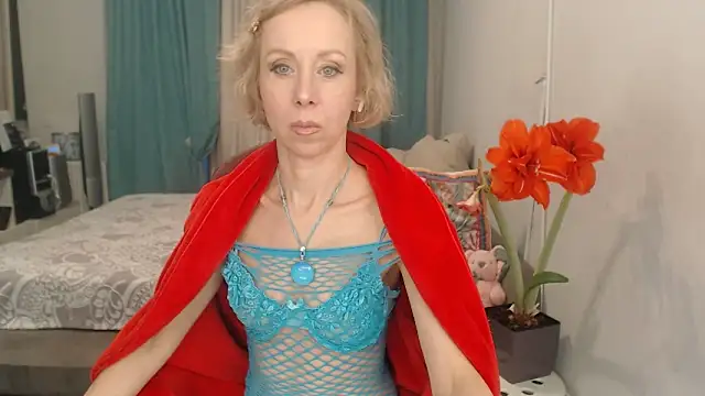 LuxuryNikaのライブXXXチャット