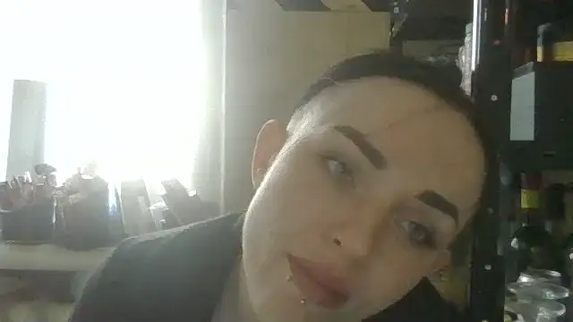 Trinsy_Love's Live XXX Chat