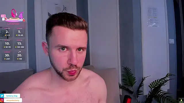 แชท XXX สดของ EnriqueBarberry