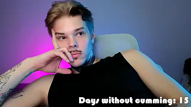 Онлайн чат XXX DENIS_HERE