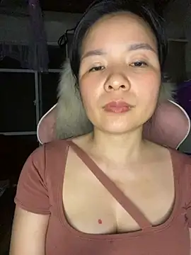 Ivy_Trix2 现场XXX聊天