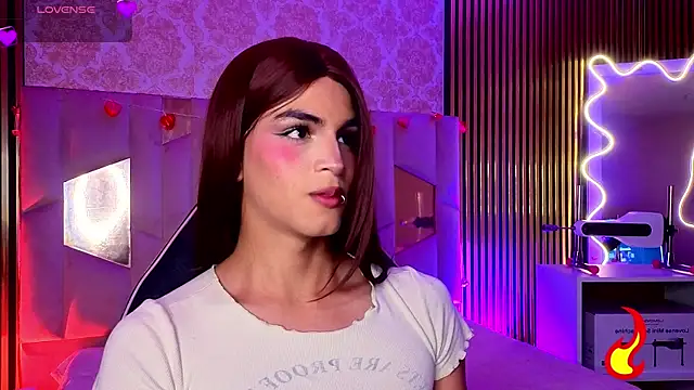 Živý XXX chat LIHIAN_TAY