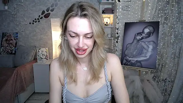 NickyAdamidiのライブXXXチャット