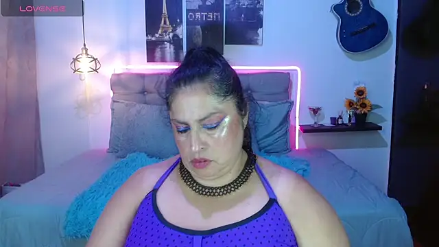 Chat +18 de Keyla01_ ao vivo