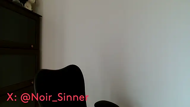 sinnernoir's Webcam Show