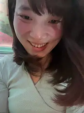 littleqiu 网络视讯表演