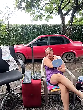 hotandfierylatinos2023's Live XXX Chat