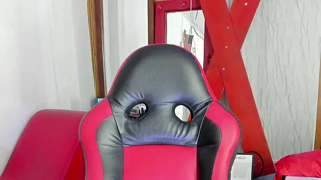 Lunastar02: онлайн-секс-чат