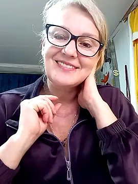 irinamaux's Live XXX Chat