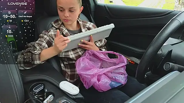 Misss_Vikk – Naživo XXX chat