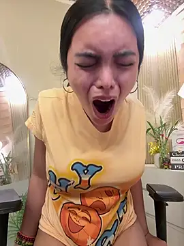 TS-SimplyTheBest Live XXX Chat