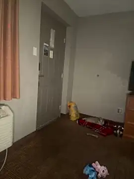 Stressreliever82 webkamerás műsora