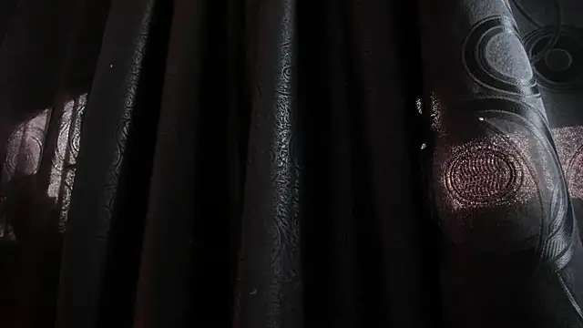 Ariel_star1 live XXX chat