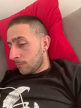 Chat XXX en directo de robeertiito