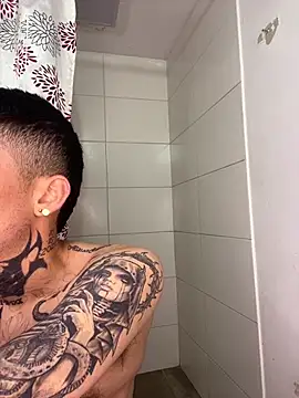 alexhotnice Webcam Show