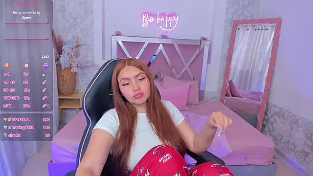 Chatroom XXX en direct de SABRIINA_TAY