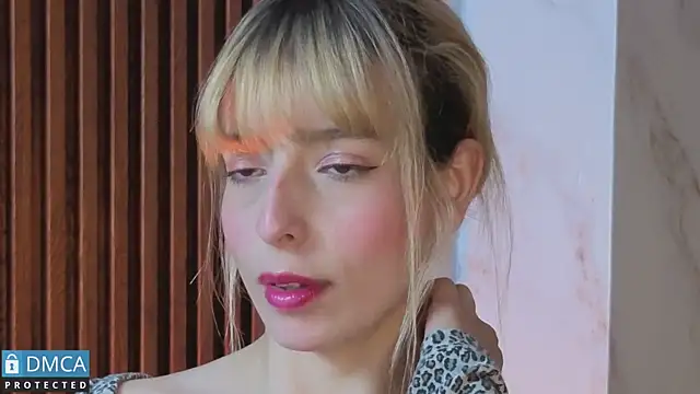 Chat XXX ao vivo de nena_cupcake_