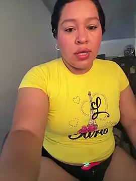 Lovelipsbig élő XXX-chatje